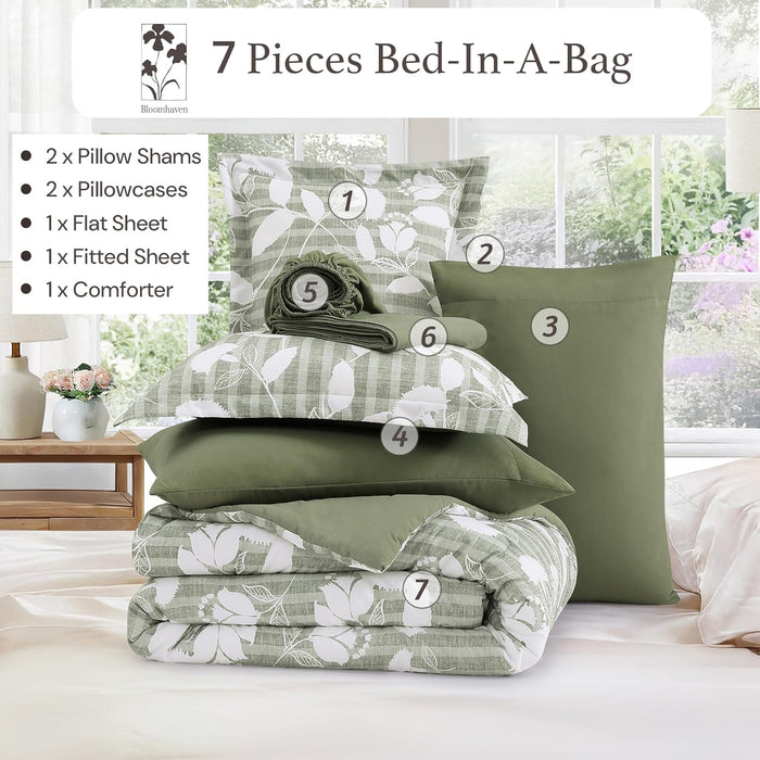 Catami Botanical Flowers Comforter Set