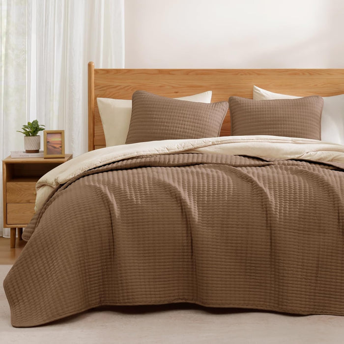 Catami Lightweight Bedspreads Quilt Set