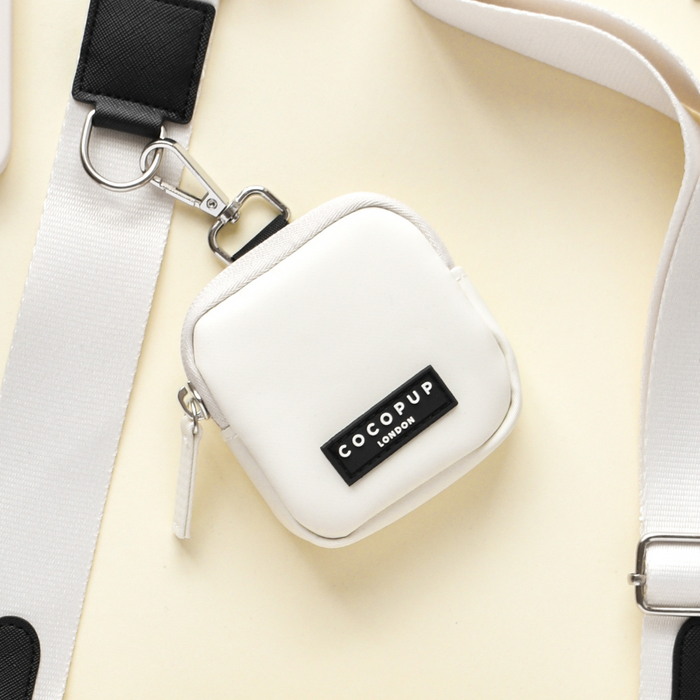 Cocopup London Dog Walking Bag Bundle in Oyster White, featuring a sleek, minimalist design and adjustable strap.