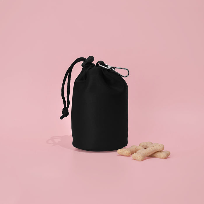 Plain-Black-Drawstring-Closure-Dog-Treat-Pouch-With-Clip