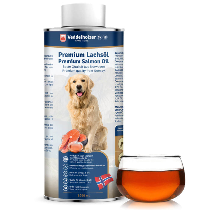 Blau-weiße 1000-ml-Dose mit Golden Retriever, Lachsscheibe und Norwegen-Flagge, daneben Schale mit bernsteinfarbenem Öl