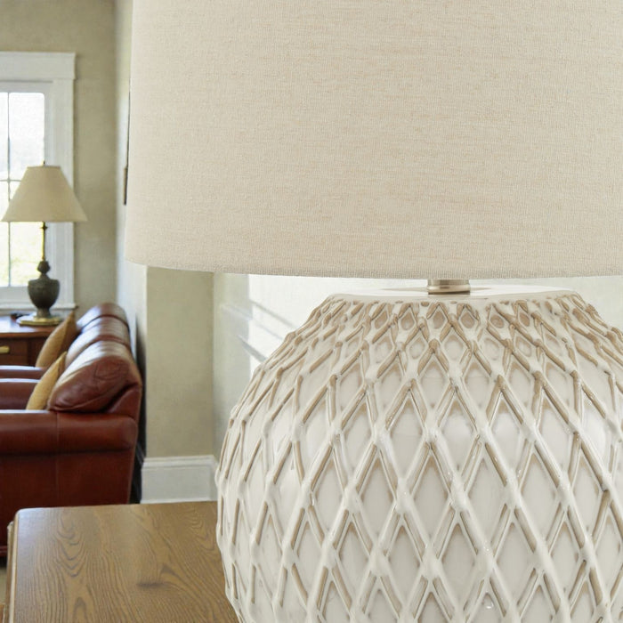 Lattice Ceramic Table Lamp With Linen Shade