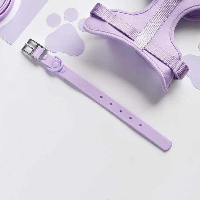 Lilac Cocopup London dog harness, collar, lead, and poop bag holder set with a simple, solid colour design.