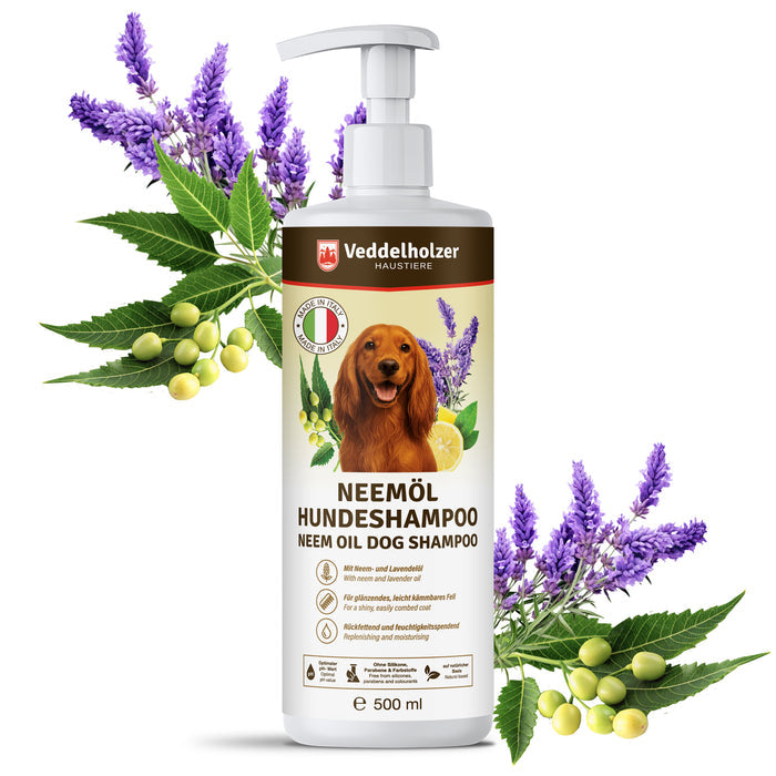 Weiße 500-ml-Pumpflasche mit Hundemotiv und „Made in Italy“-Siegel, umrahmt von Lavendelblüten und Neemzweigen