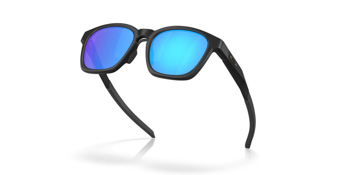 Oakley Shackle OO9507D Matte Black/Prizm Sapphire #colour_matte-black-prizm-sapphire