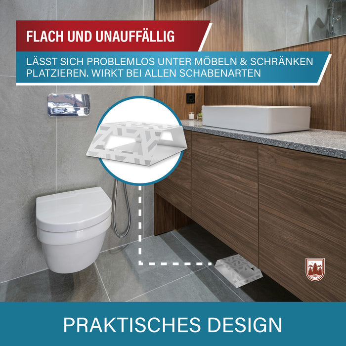 Falle steht flach unter dem Waschtisch im Bad, eine Lupe zeigt die niedrige Trapezform der Klebefalle