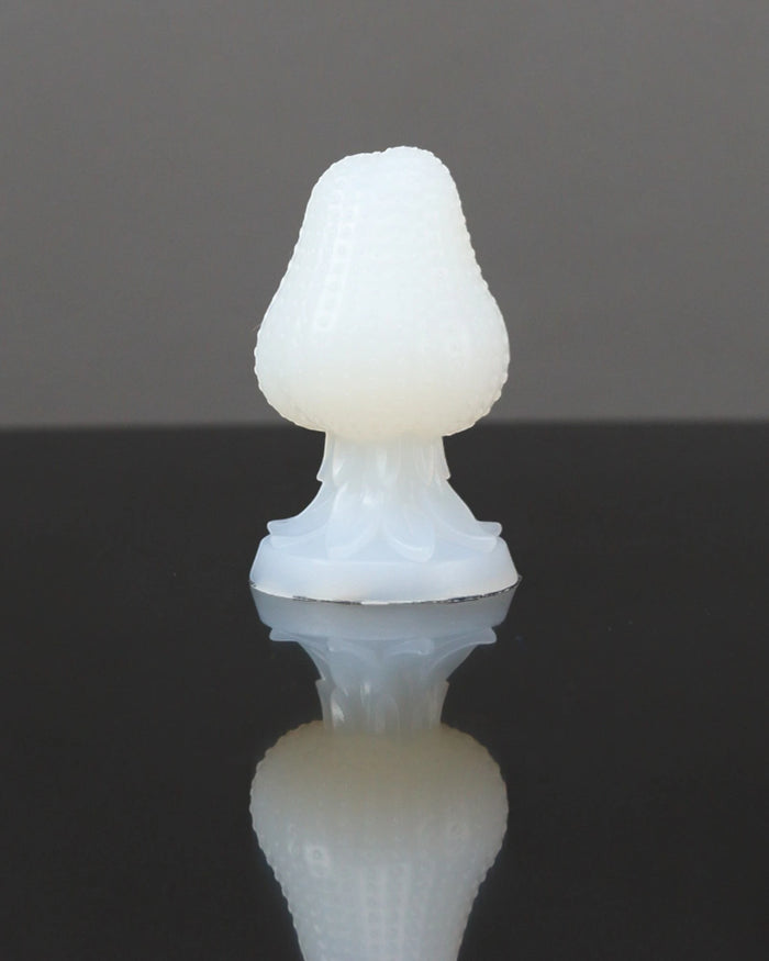 Strawberry Plug - Medium, Medium