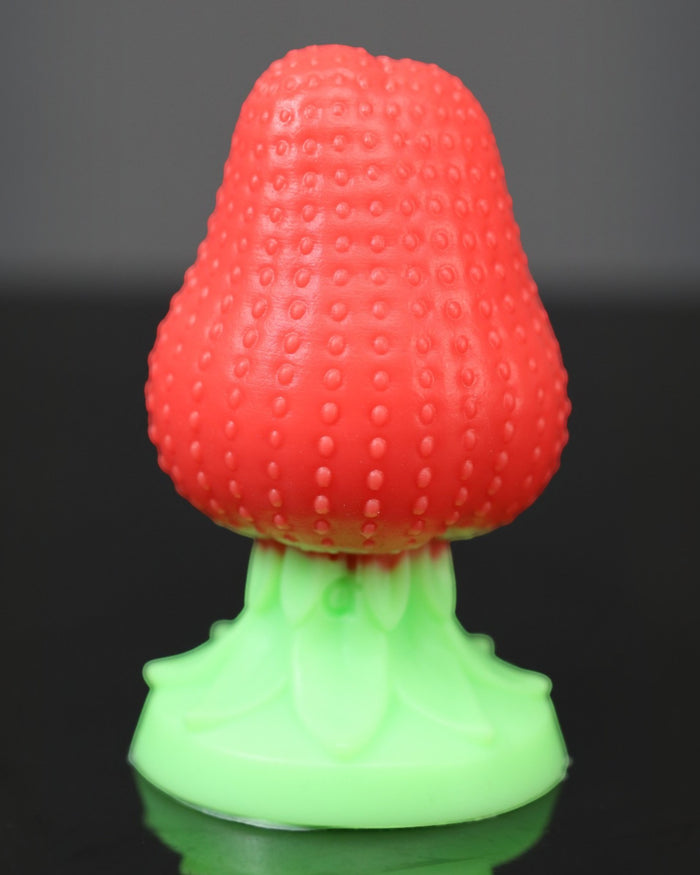 Strawberry Plug - Small, Medium
