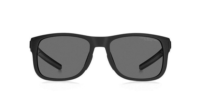 Tommy Hilfiger TH1913/S Matte Black/Polarised Grey #colour_matte-black-polarised-grey