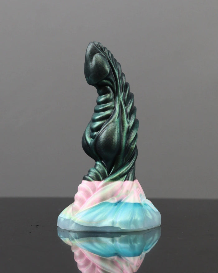 Weaver - Medium, Medium