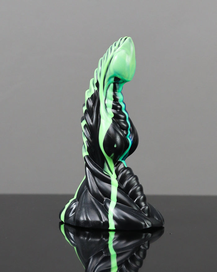 Weaver - Medium, Medium